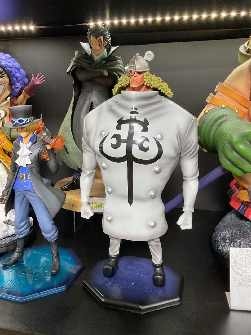 ワンピースフィギュア　クマ　popサイズ　ガレージキット　海外フィギュア