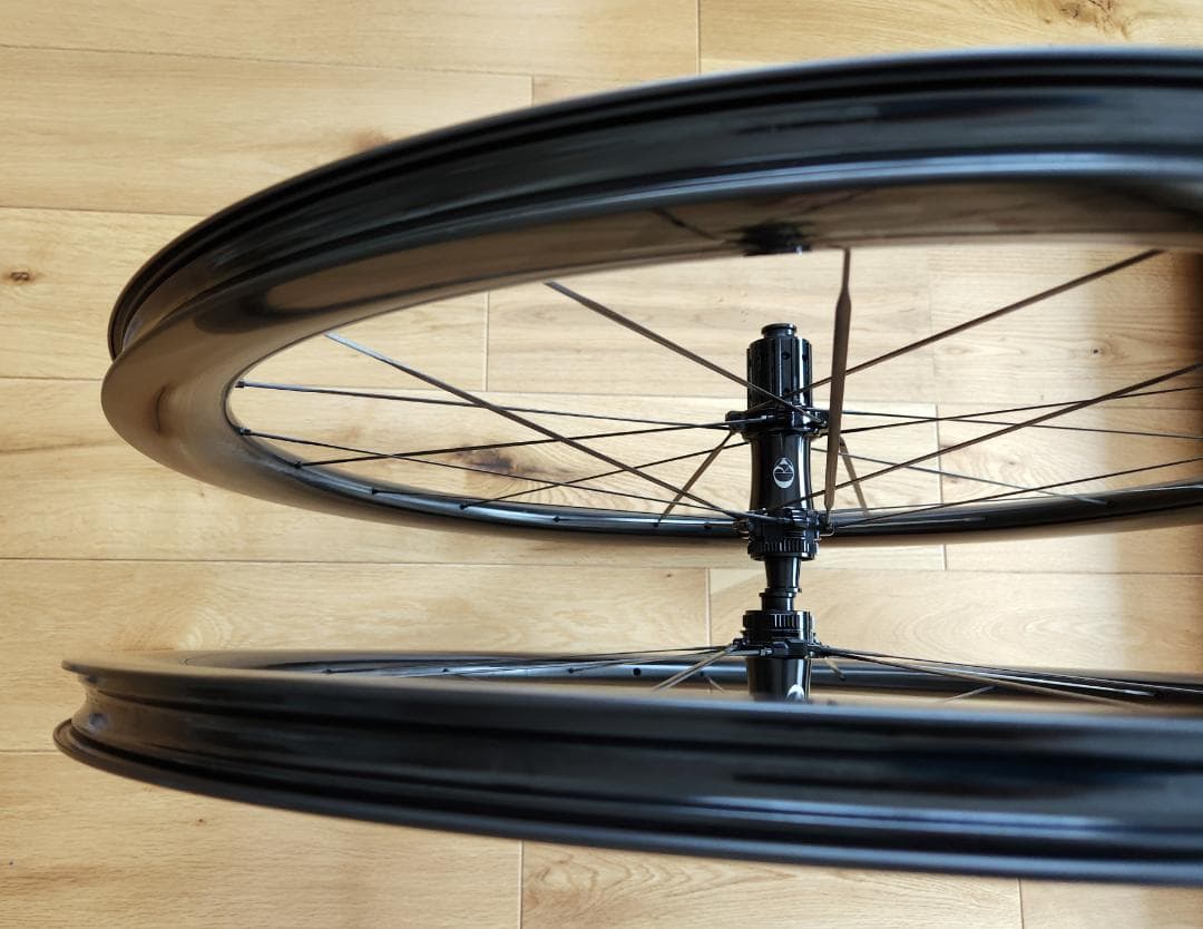 CRW Works CS4045　カーボンディープリムホイールDISC