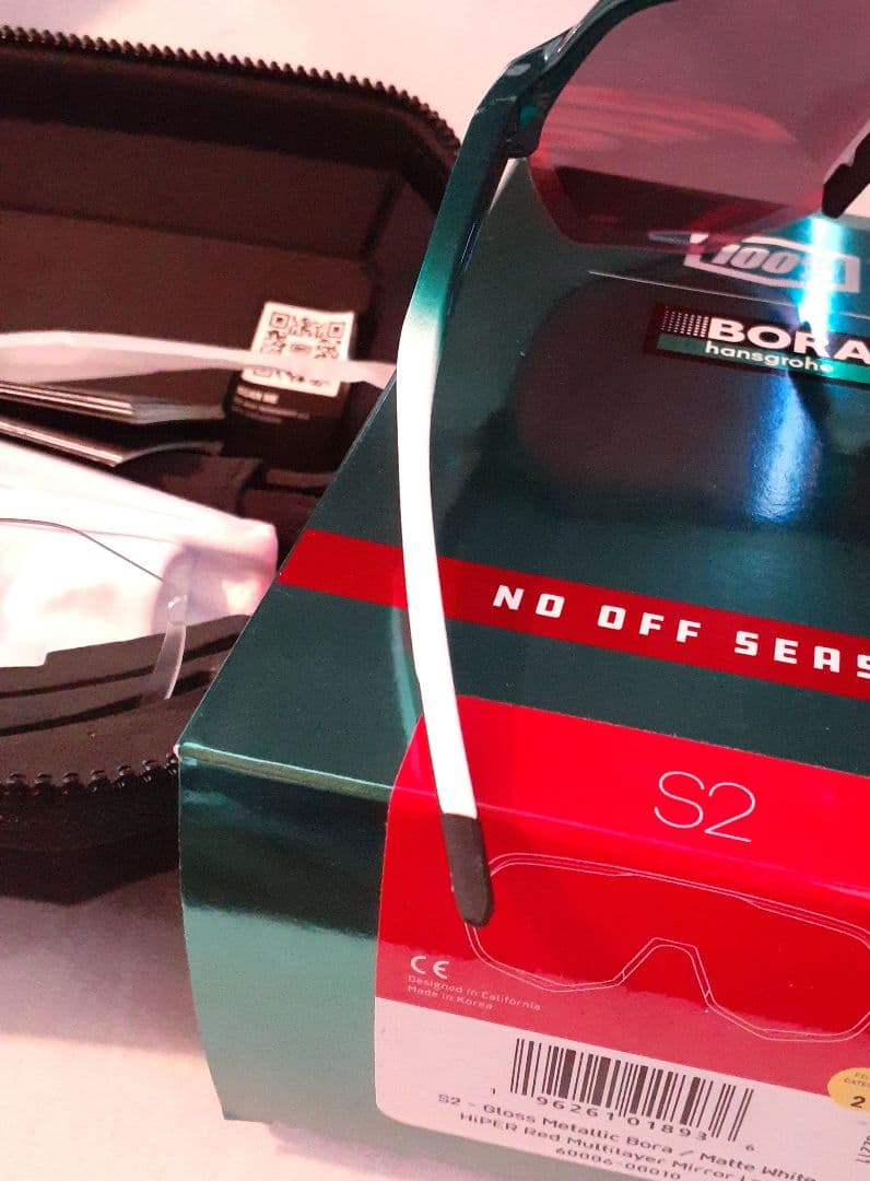 r 100% S2 BORA グリーンラメ ワンハンドレッド サングラス