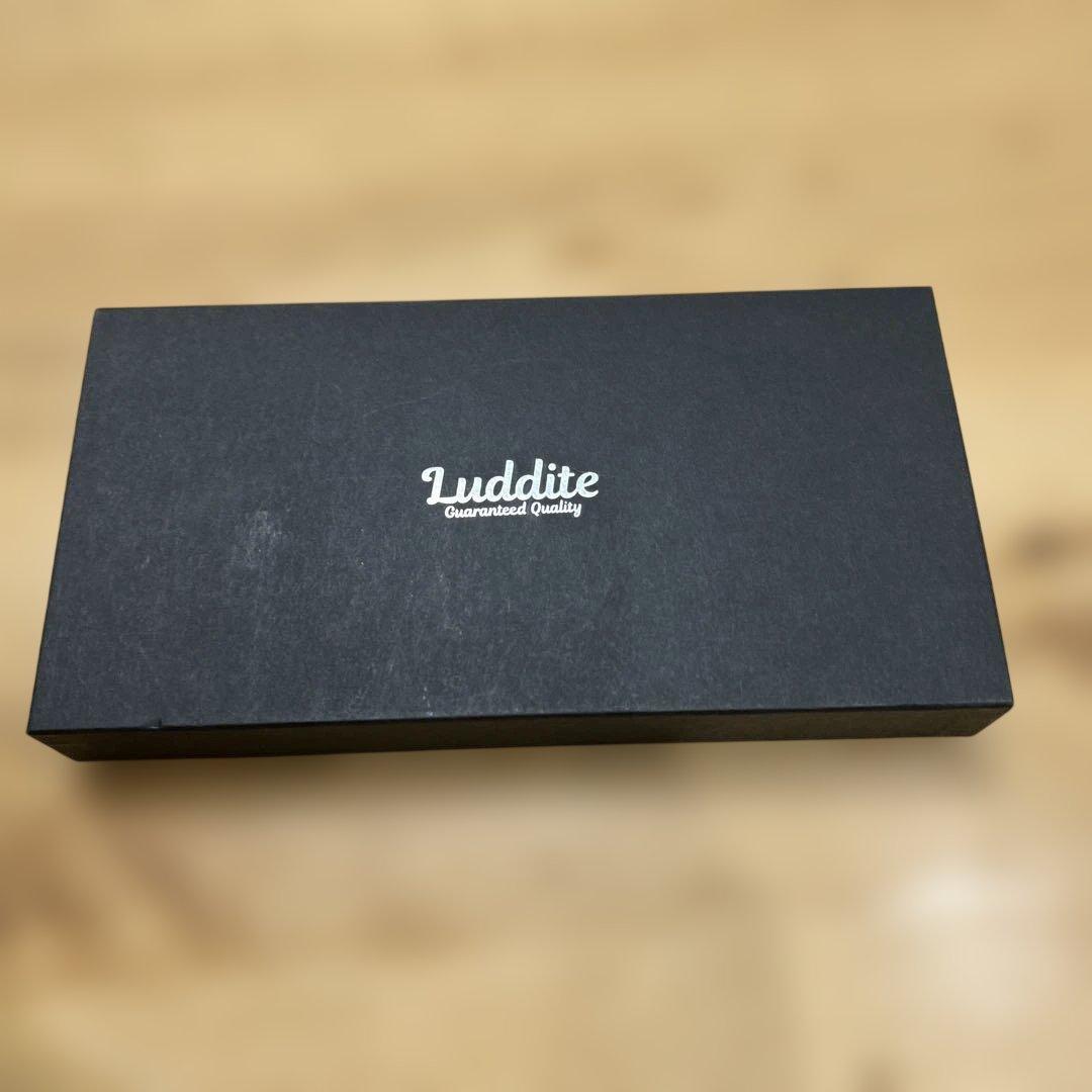 ラダイト　エッセンシャル