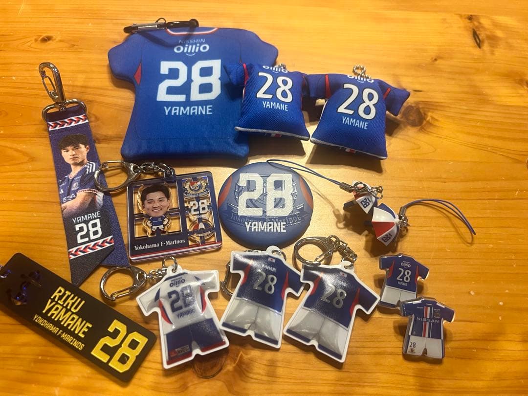 山根陸 横浜F・マリノス グッズまとめ売りセット（バラ売り不可）