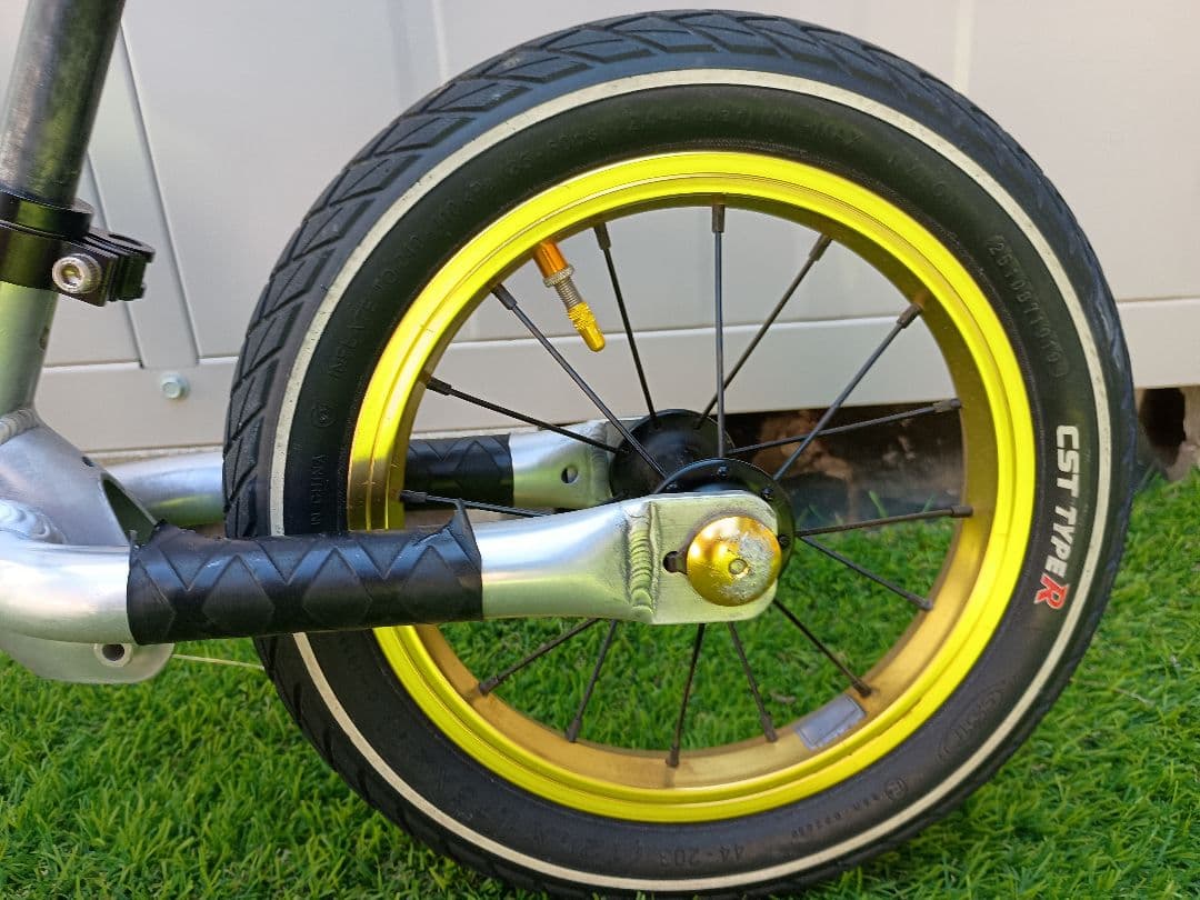 早い者勝ち　値下げ　ストライダープロ ゴールド＆メッキ2台セット　愛知　引取限定