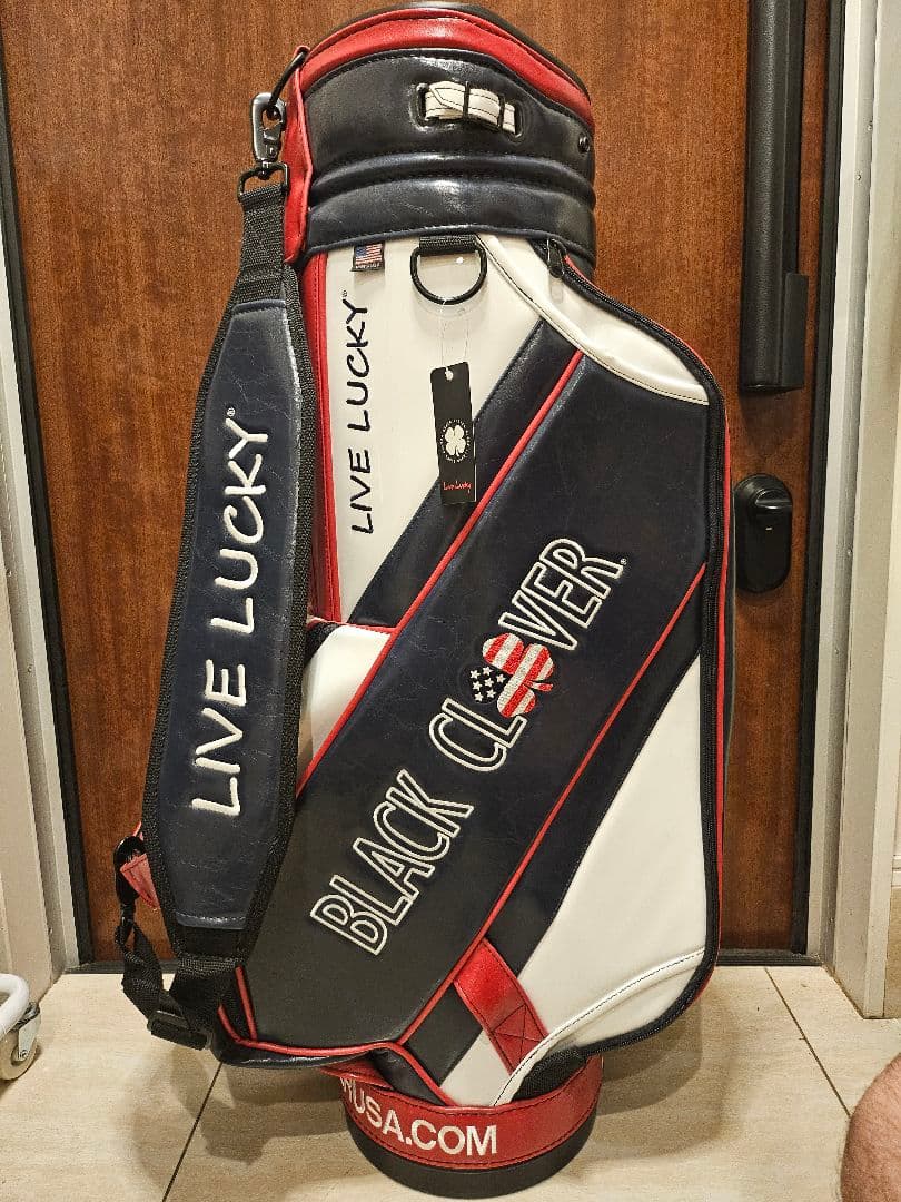 BLACK CLOVER　キャディバック　ヘッドカバー