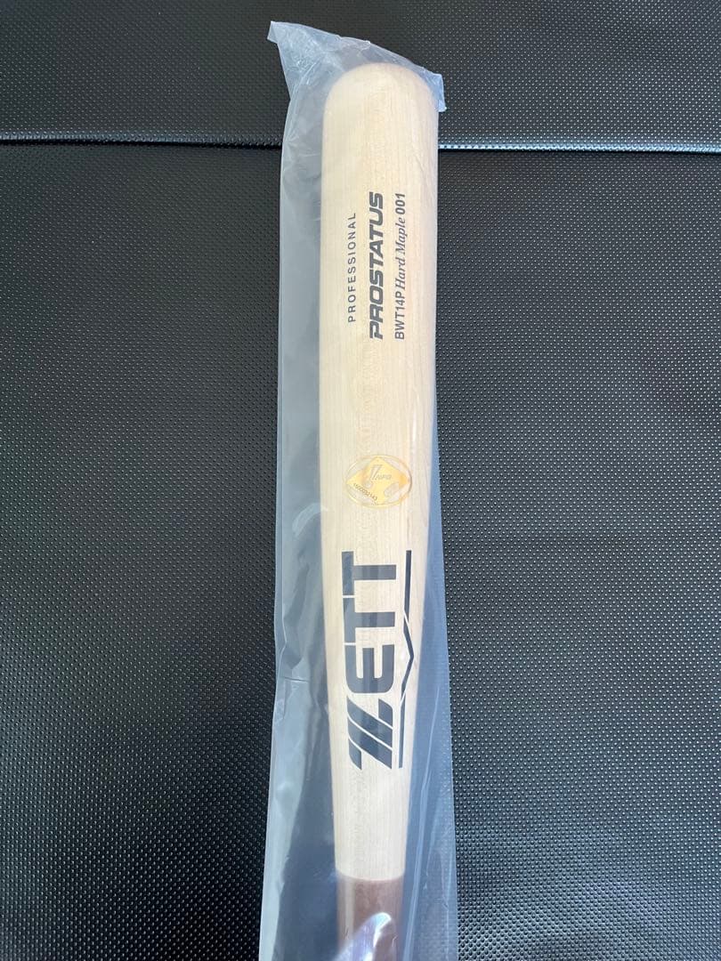 広島カープ　中村奨成 #96　バット NPBマーク 支給品　実使用　【新品】