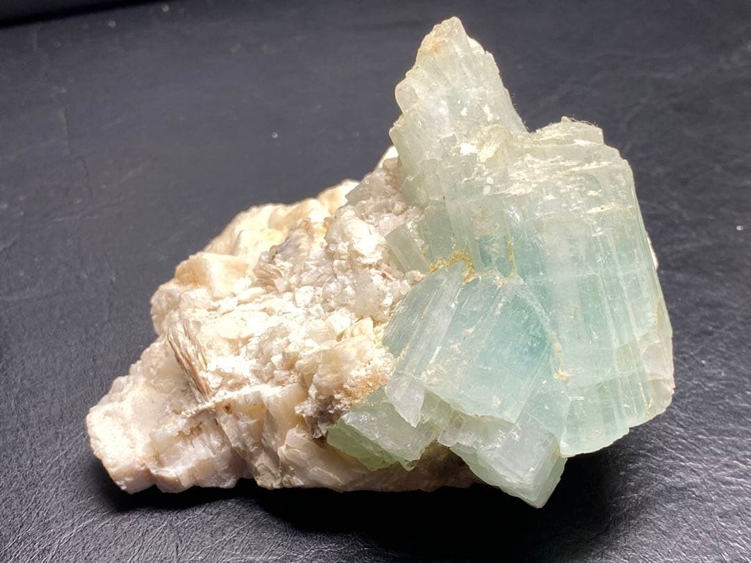 アクアマリン　261g