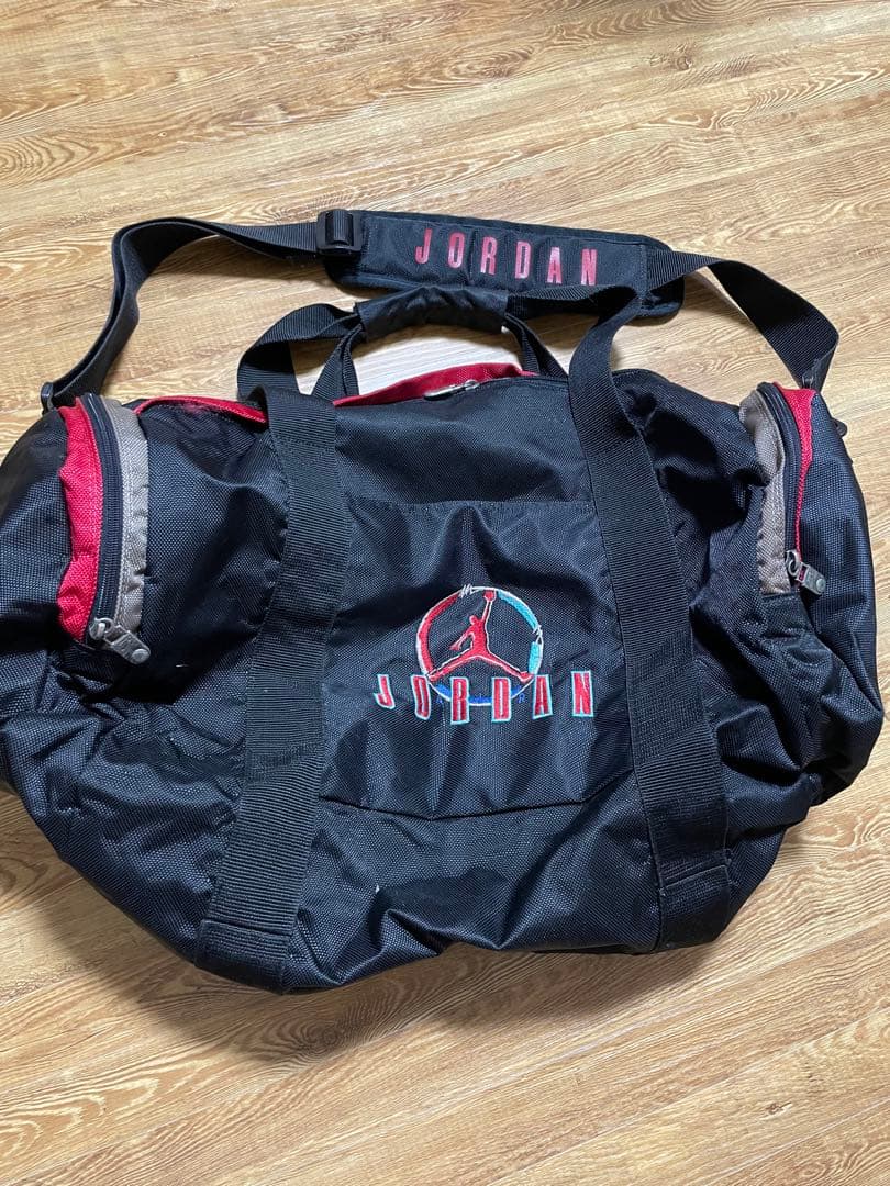 NIKE ナイキエアジョーダン ボストンバッグ