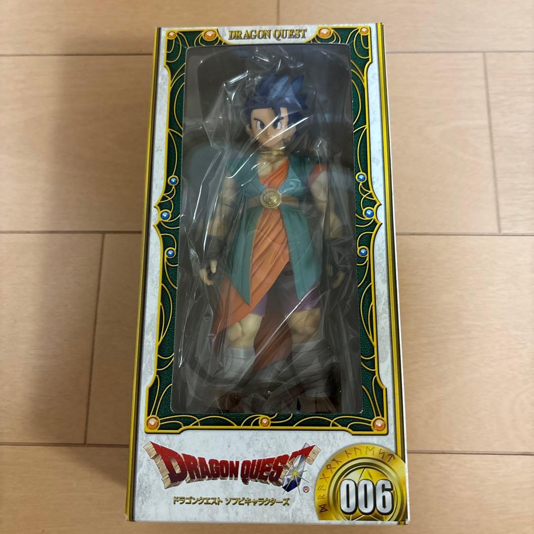 ドラゴンクエスト6主人公　勇者　フィギュア　ソフビキャラクターズ