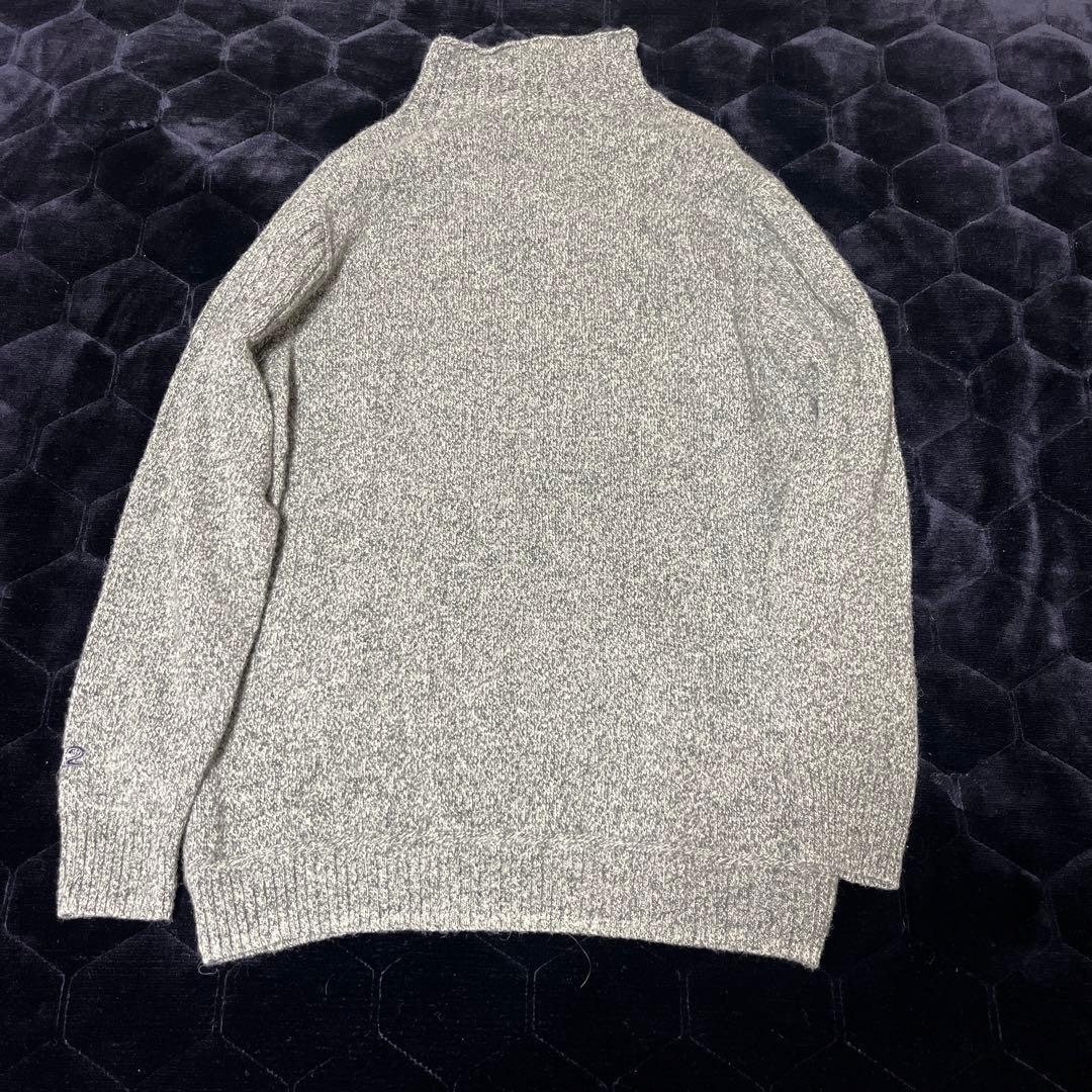 SY32 by SWEET YEARS ビッグロゴハイネックセーター