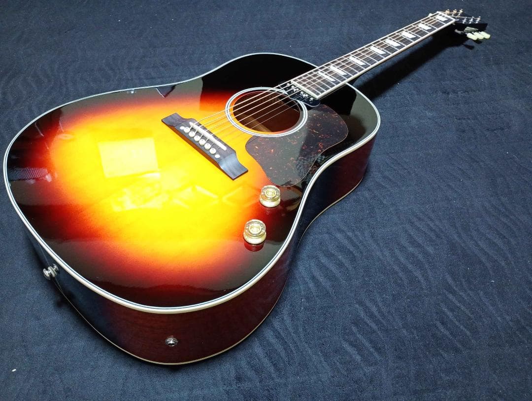 ビートルズ・J-160Eモデル エレアコギター