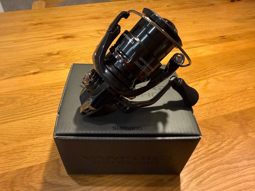 SHIMANO シマノ 24ヴァンフォード 2500SHG 【美品】