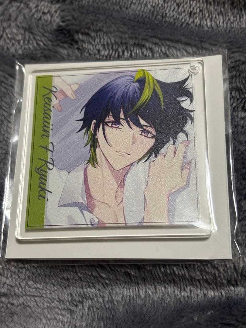 キューピットパラサイト　琉輝　KissUコレクション　キュピパラ　アクキー　香水