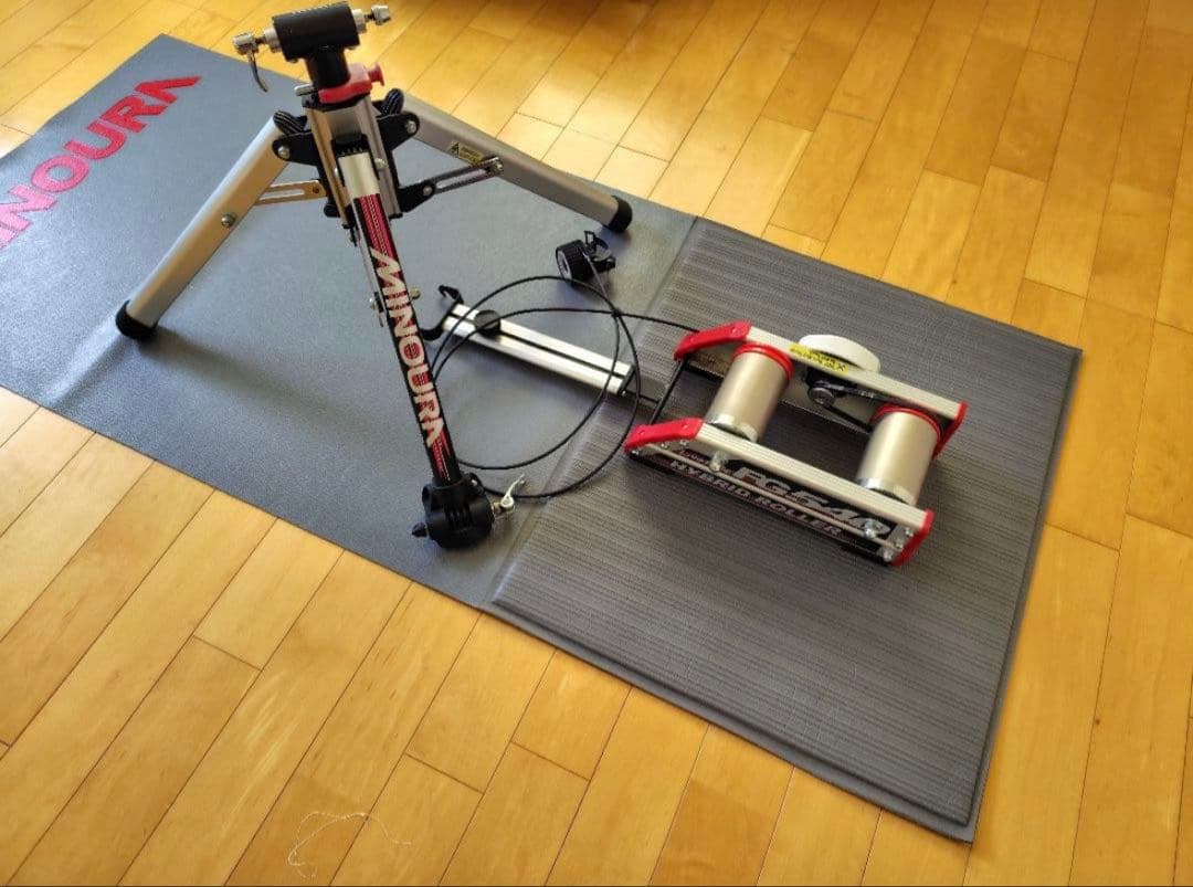 【良品！】MINOURA FG540 ハイブリッドローラー＆トレーニングマット