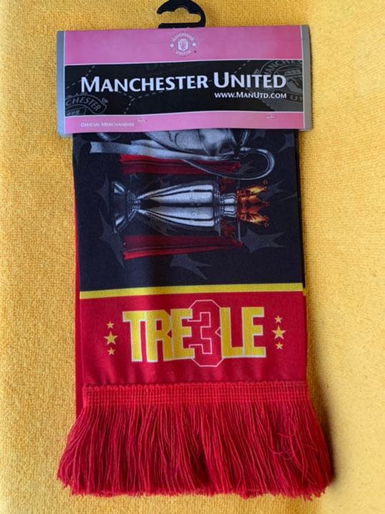 入手不可能'99 Man U 三冠達成記念マフラー未使用品