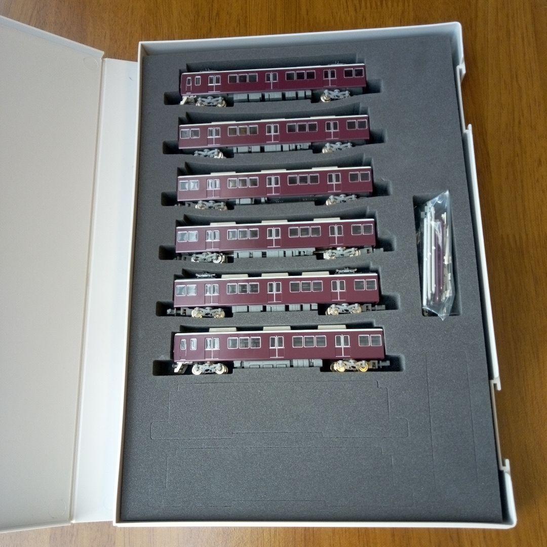 【新品】阪急8300系(3次車)京都線交差パンタ車6輛編成セット「動力付き」