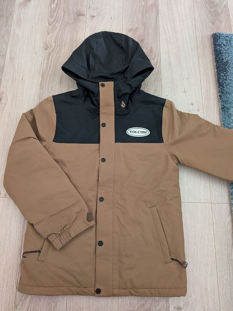 美品☆ボルコム スノーボードウェア キッズ