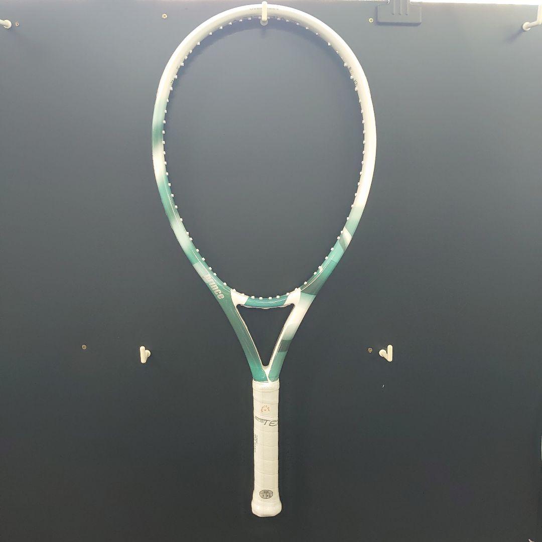 新品未使用　限定品　プリンステニスラケット　エンブレム　120 グリップ1