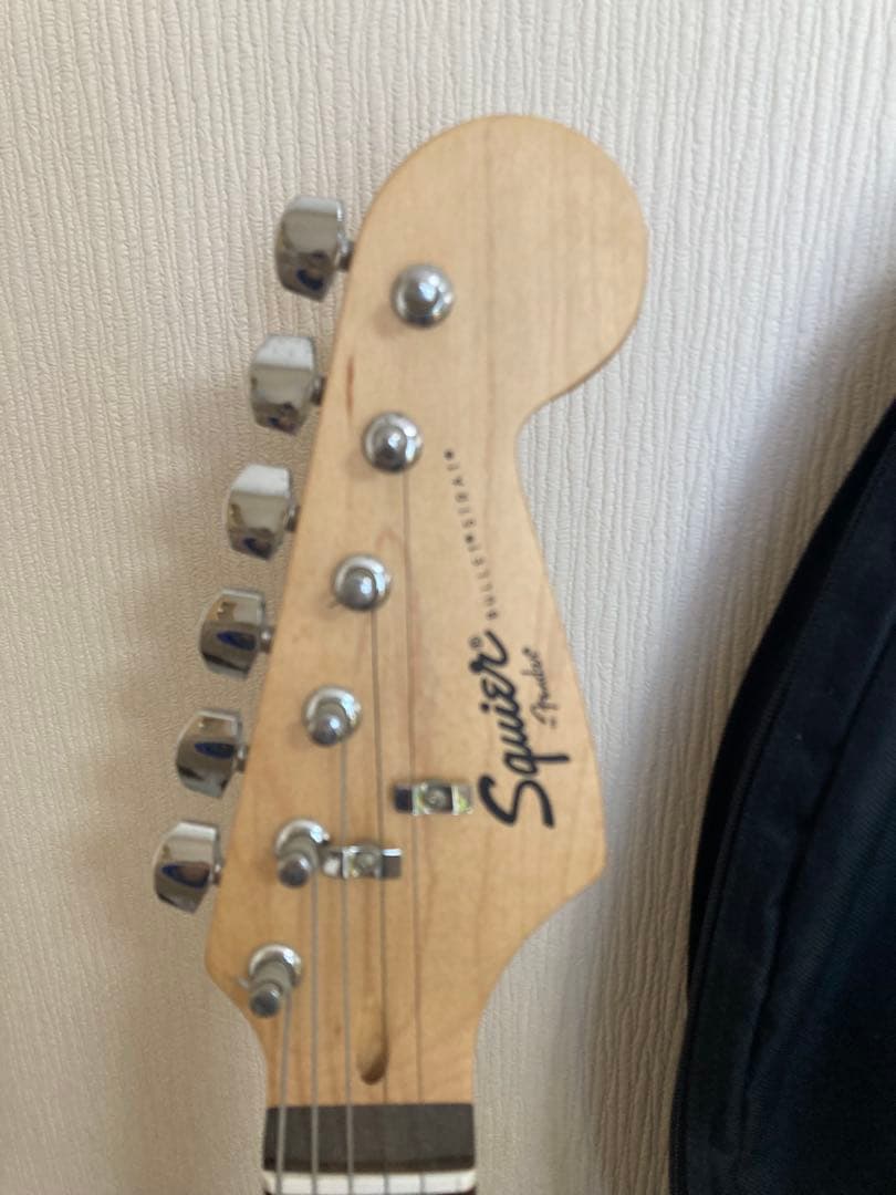 Squier ストラトキャスター サンバースト ギター