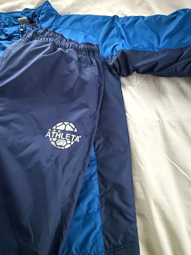 ATHLETA　アスレタ　ウォーマー　上下ｌサイズ