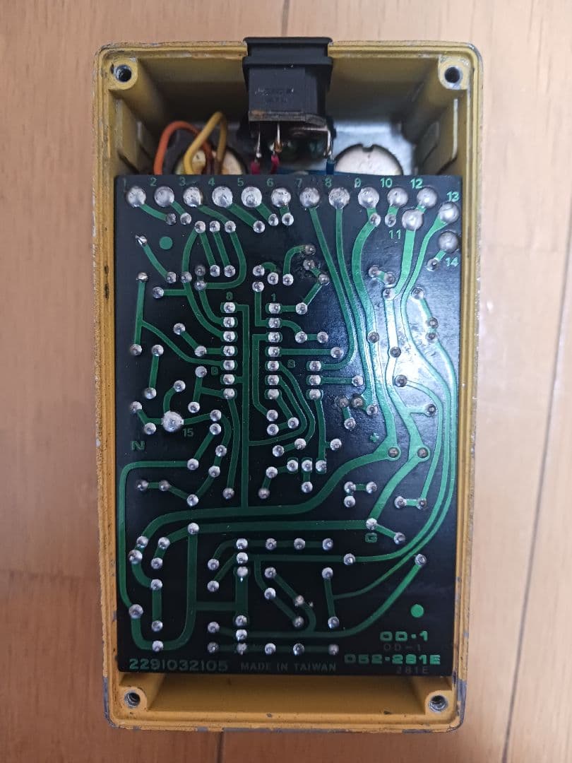 ぽ*ん様 BOSS Over Drive OD-1　80年代 エフェクターオーバ