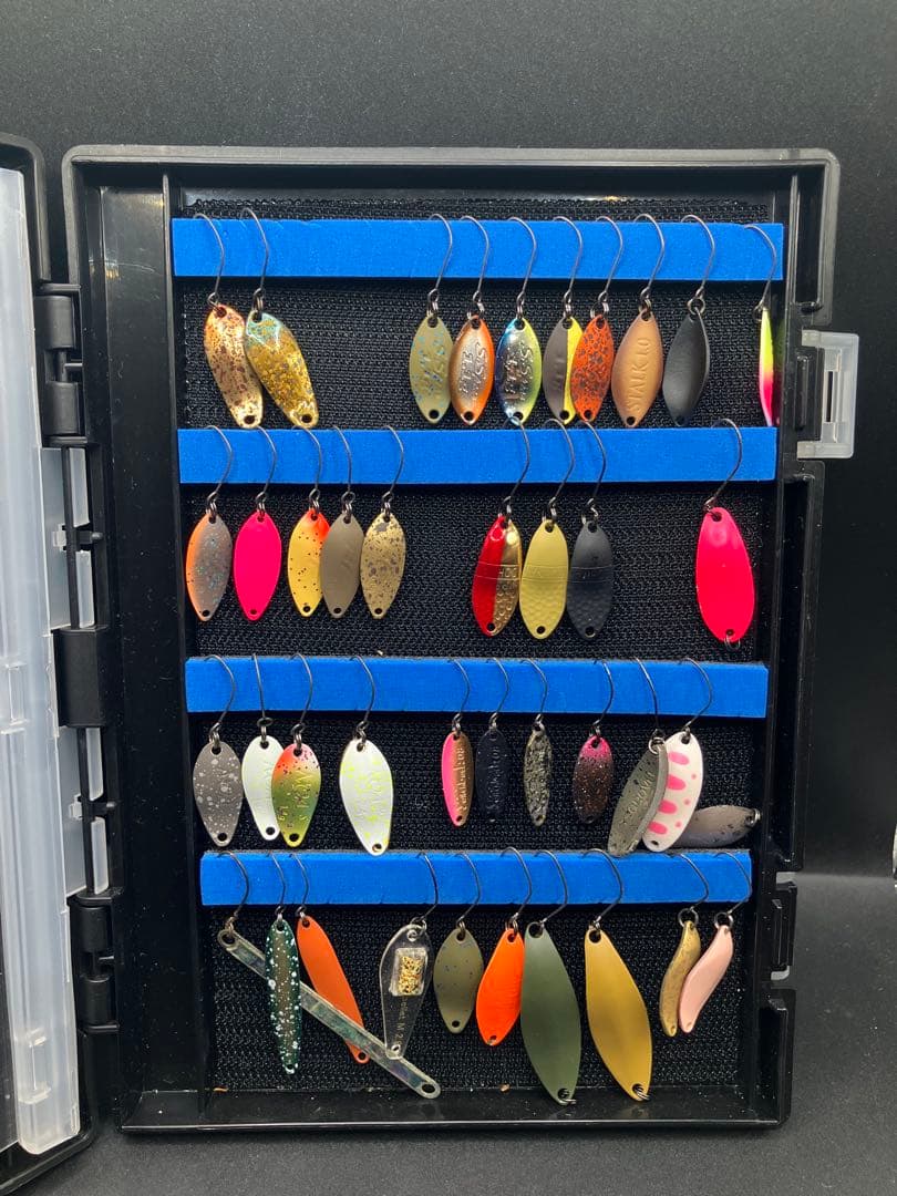 hh289 エリアトラウト　スプーン40枚セット　ケース付き