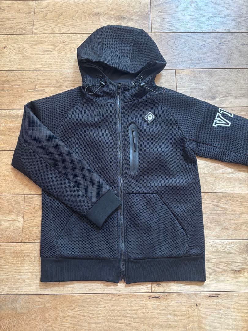 [V12] フード付きメッシュパーカー