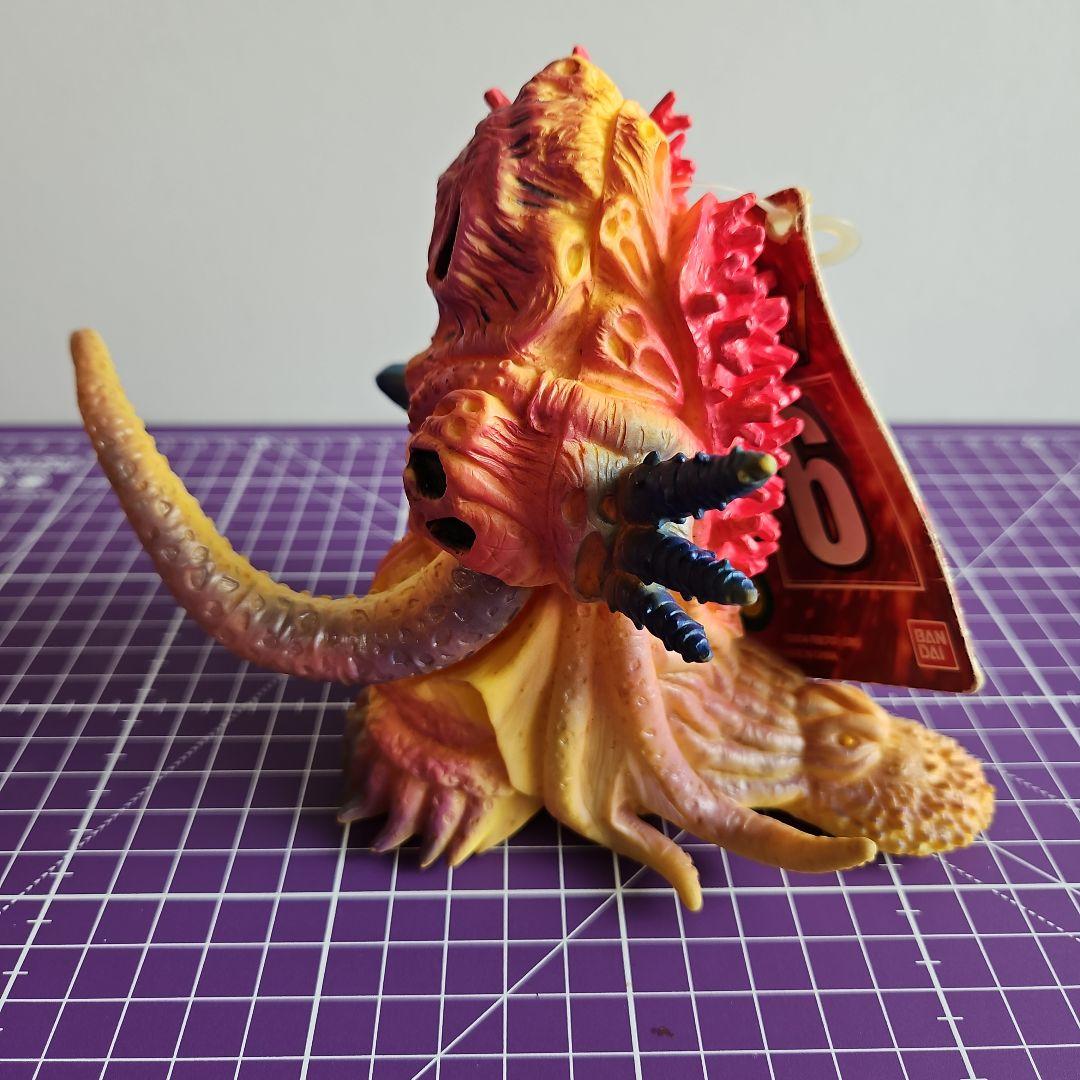 BANDAI ウルトラ怪獣シリーズ ウルトラマンネクサス クトゥーラ ソフビ