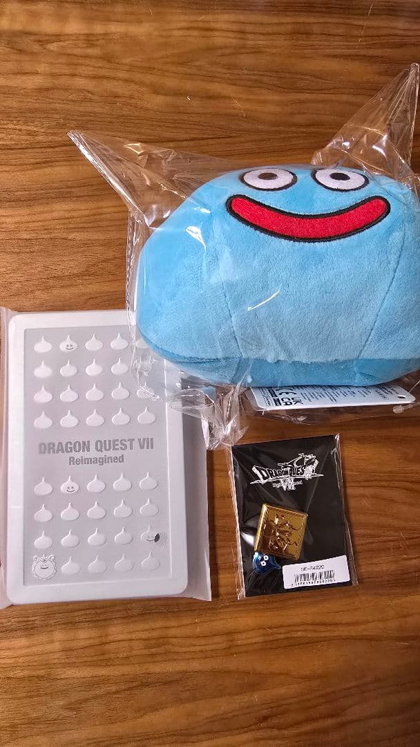 ドラゴンクエストVII Reimagined ぬいぐるみ　ピンズ　ブックケース