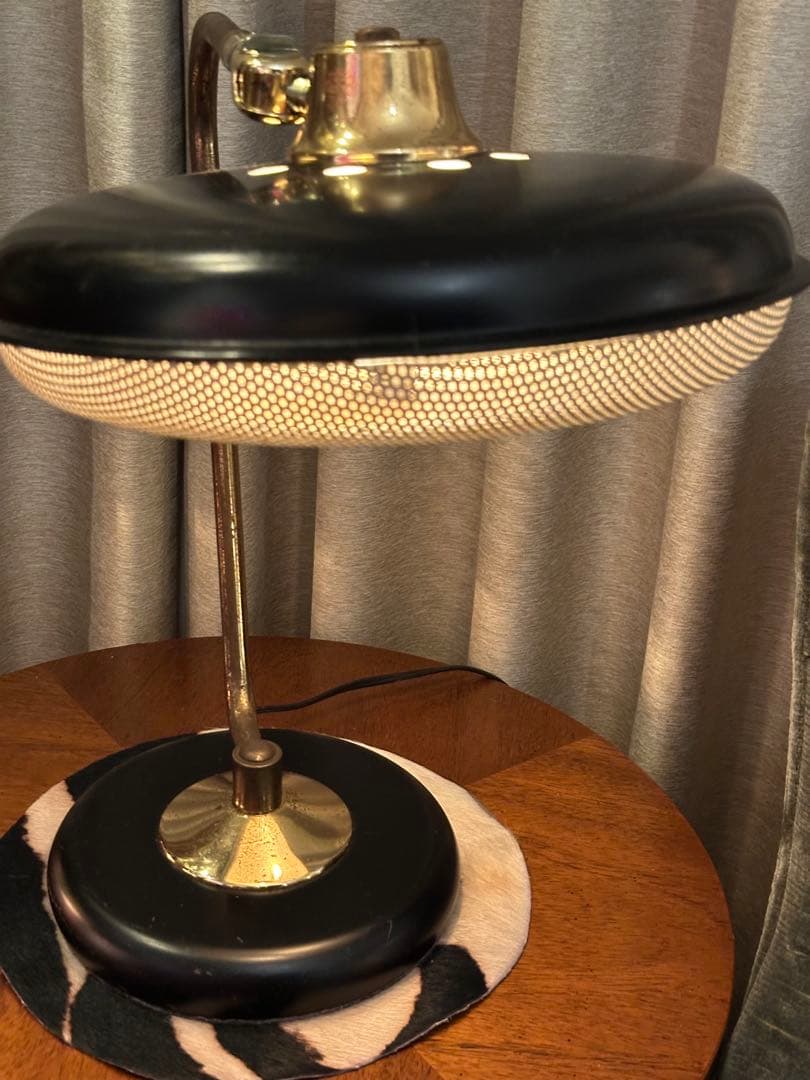 1950年代　ミッドセンチュリー　ソーサーメッシュ　デスクランプ　ヴィンテージ