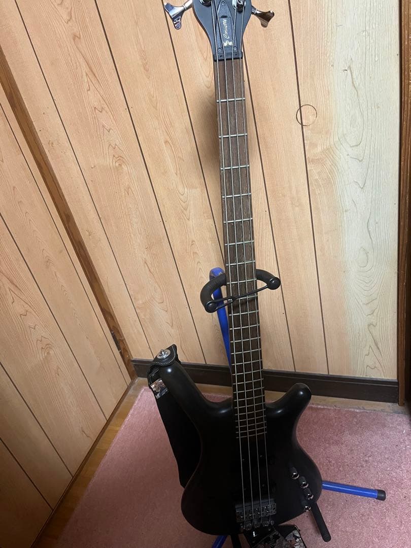 エレキベース Warwick