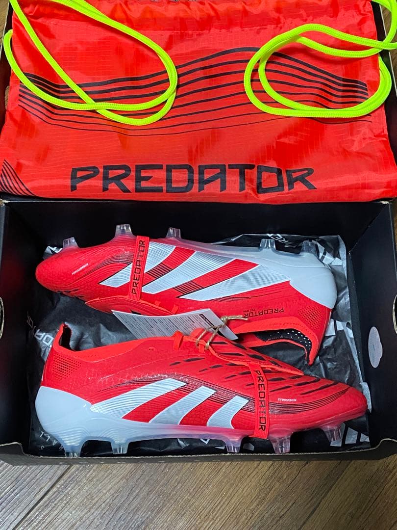 プレデター ELITE FG 天然芝 25.5cm