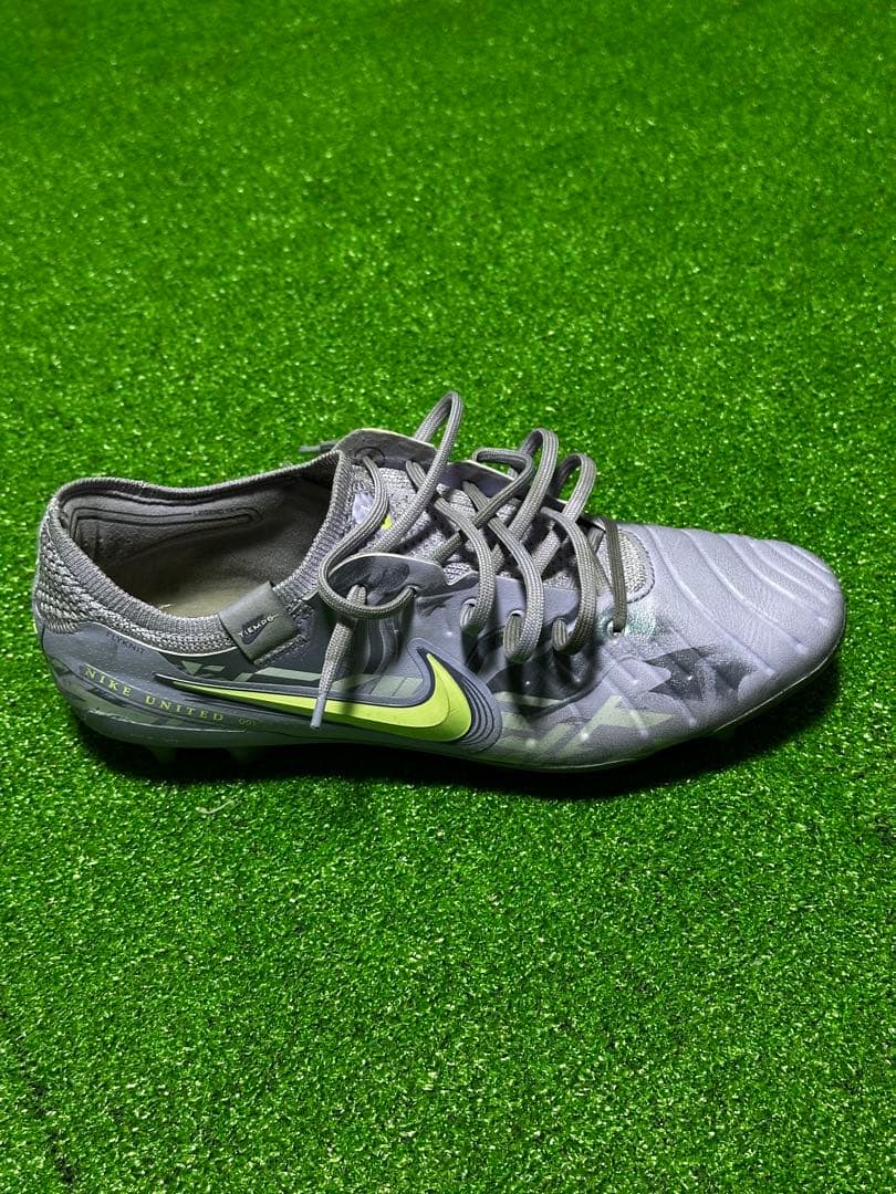 NIKE ティエンポ レジェンド FG サッカースパイク 紫　24.5cm