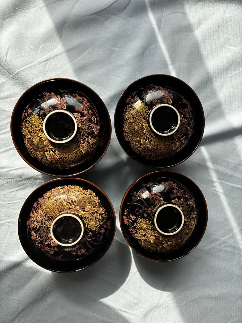 【有田焼】幸山窯 天目菊 蓋付きお椀 4客セット 金彩 豪華 汁椀 吸物椀