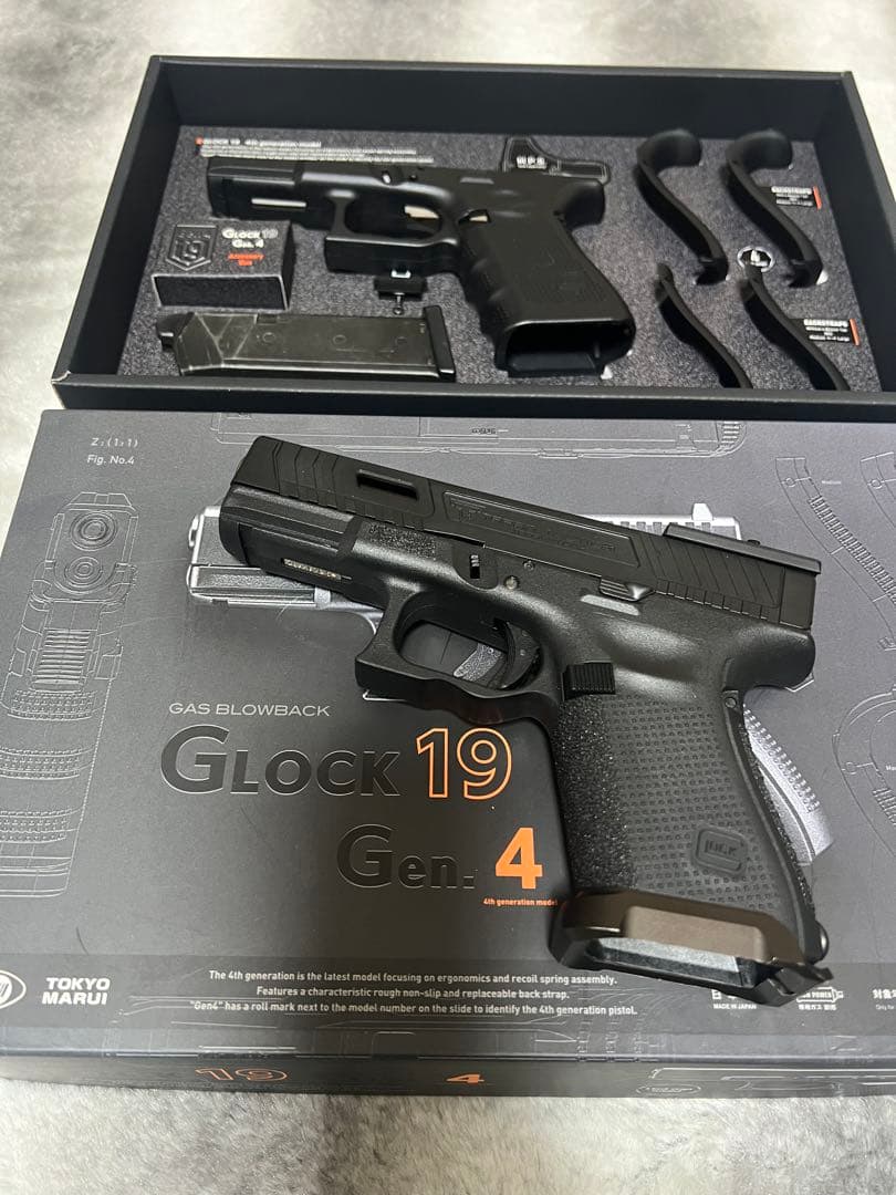 東京マルイGLOCK19Gen.4 momopapa製純正スライドカスタム
