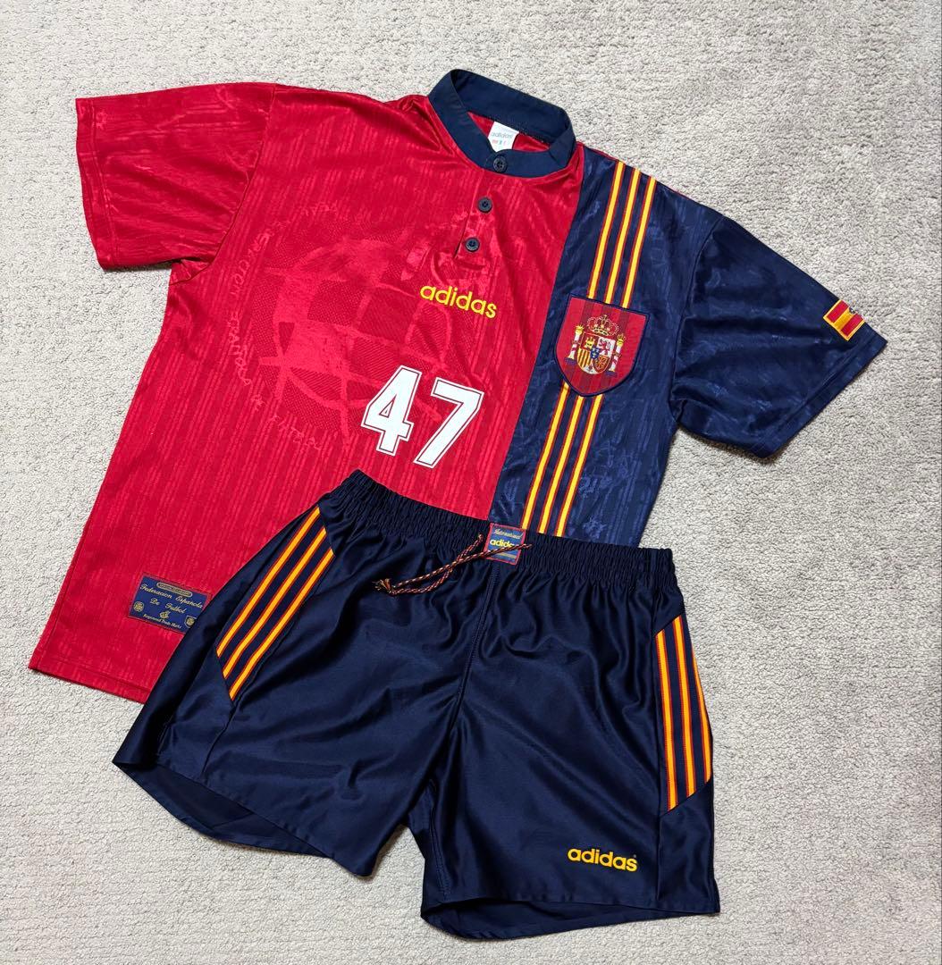 サッカー　 スペイン代表 アディダス ヴィンテージ ユニフォーム　 上下