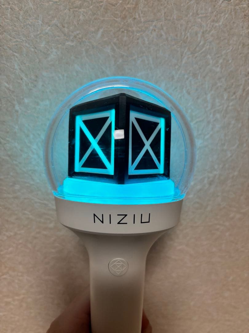 NiziU ペンライト　ニジュー