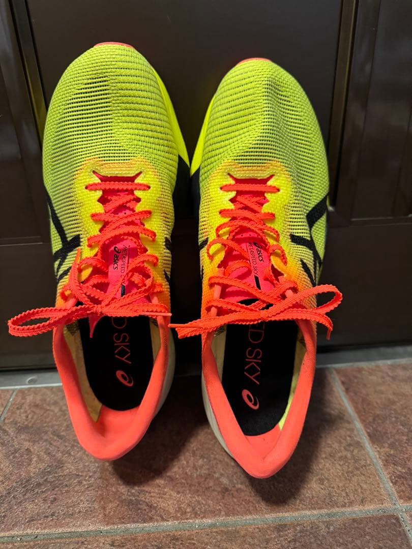asics メタスピードスカイパリ