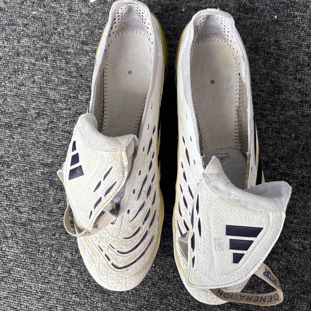 adidasプレデターELITEフォールディングタンFG