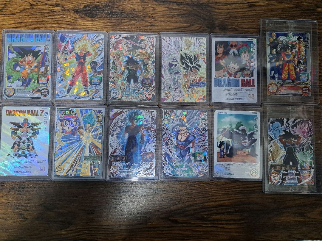 ゴ*タ様 ドラゴンボールヒーローズカード　コレクション品 12枚　おまけつき