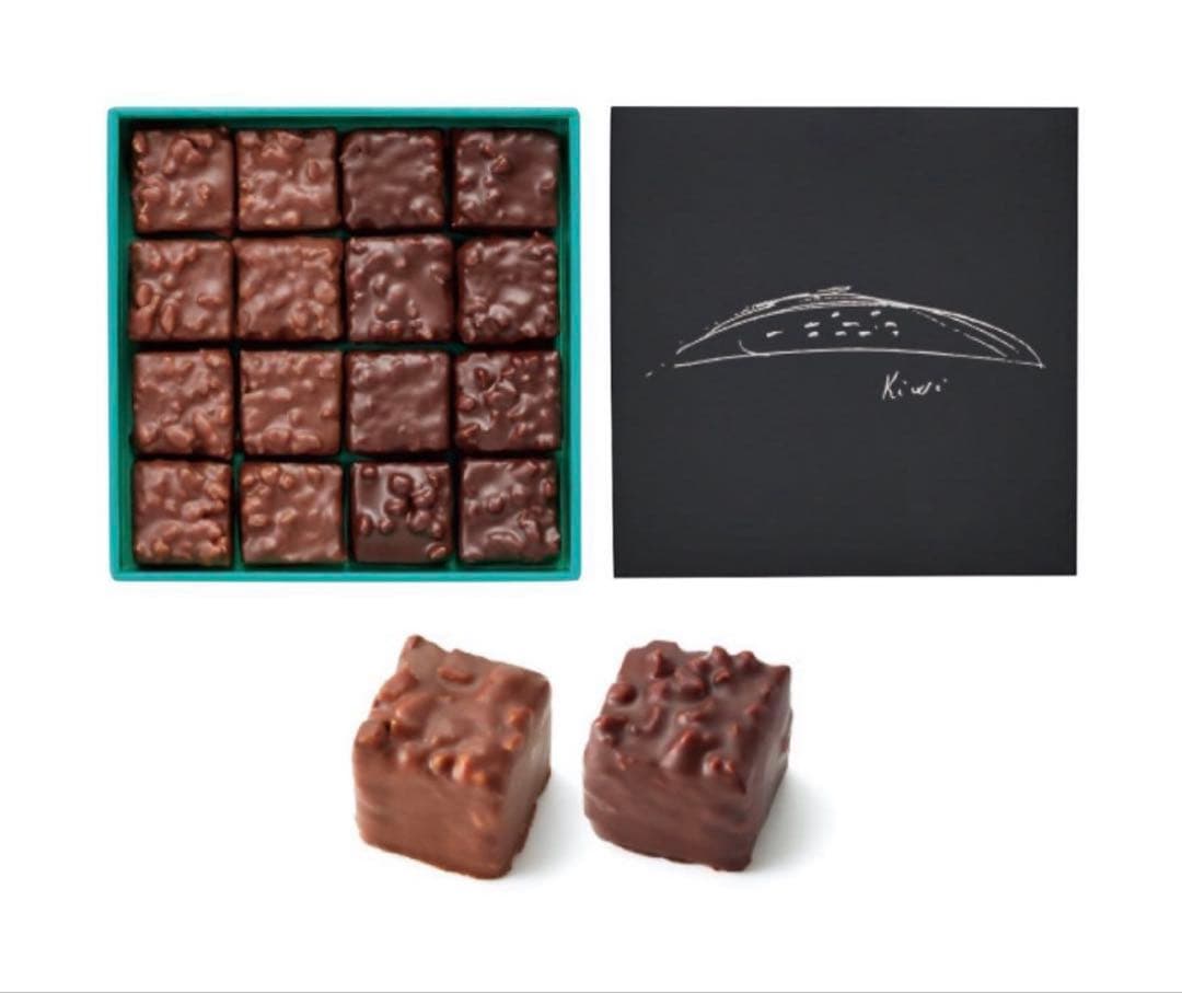 16個入り プラリネ PatrickRoger パトリックロジェ チョコ