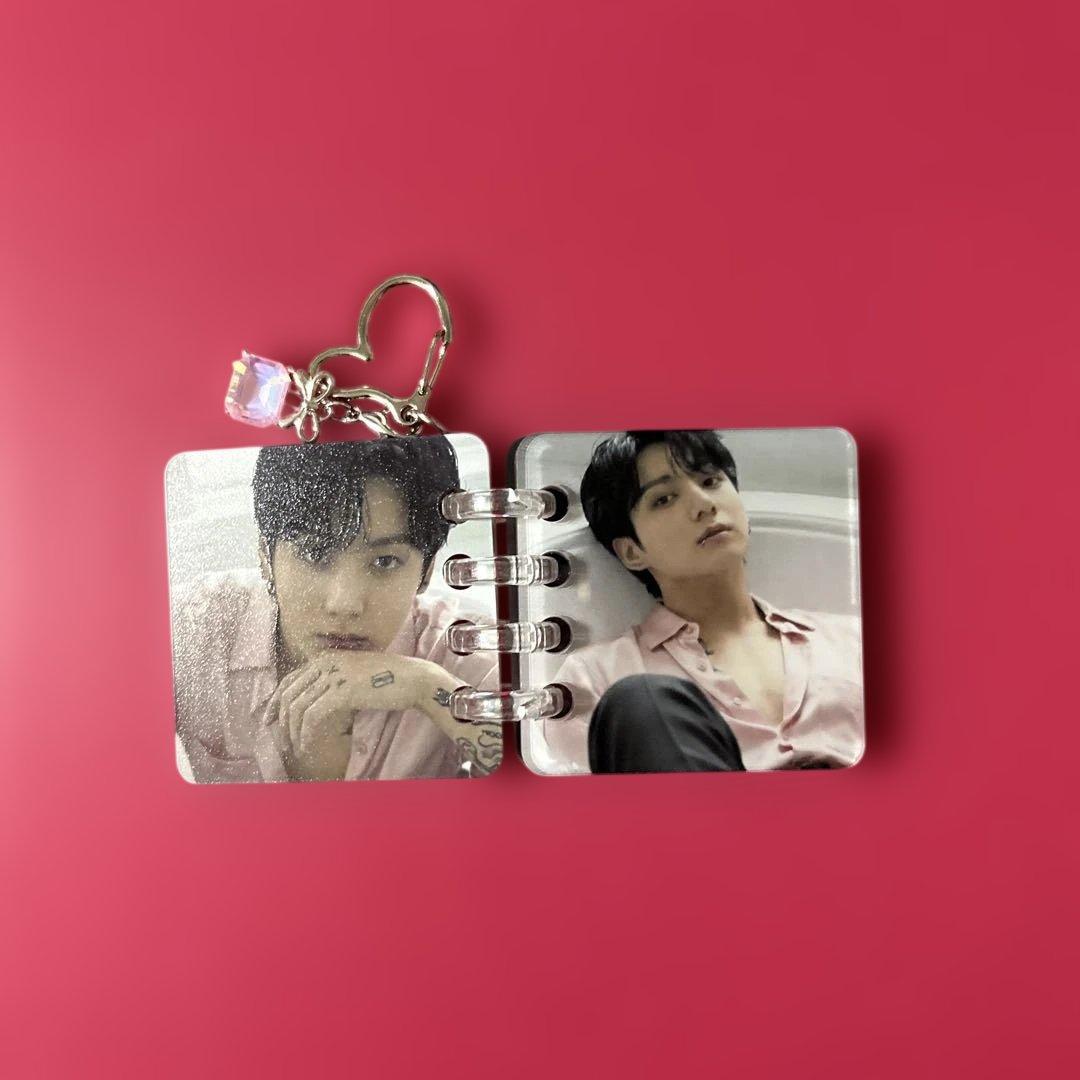BTS Jungkook ケース・ハート型アクリルフォトブロック