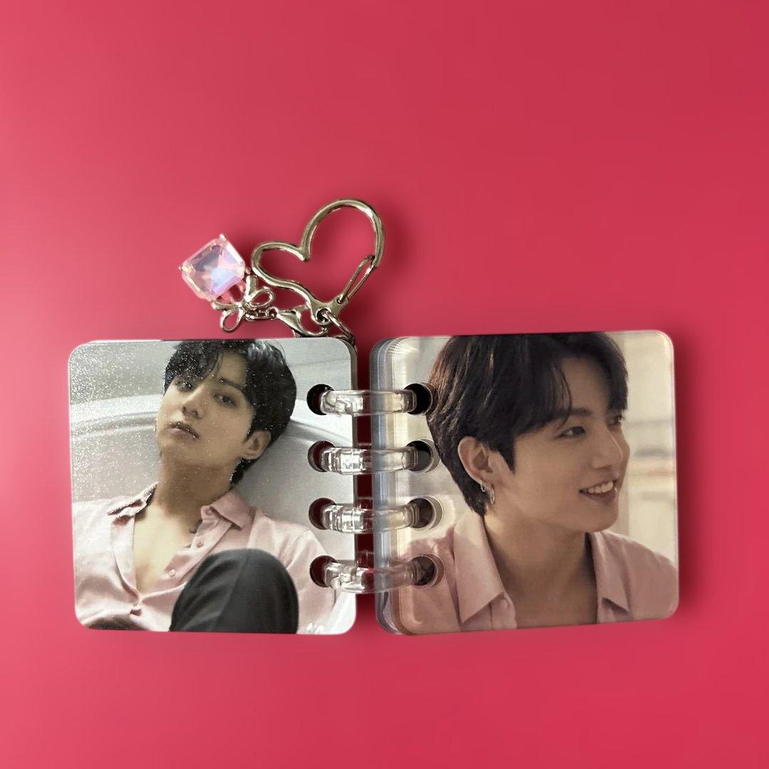 BTS Jungkook ケース・ハート型アクリルフォトブロック