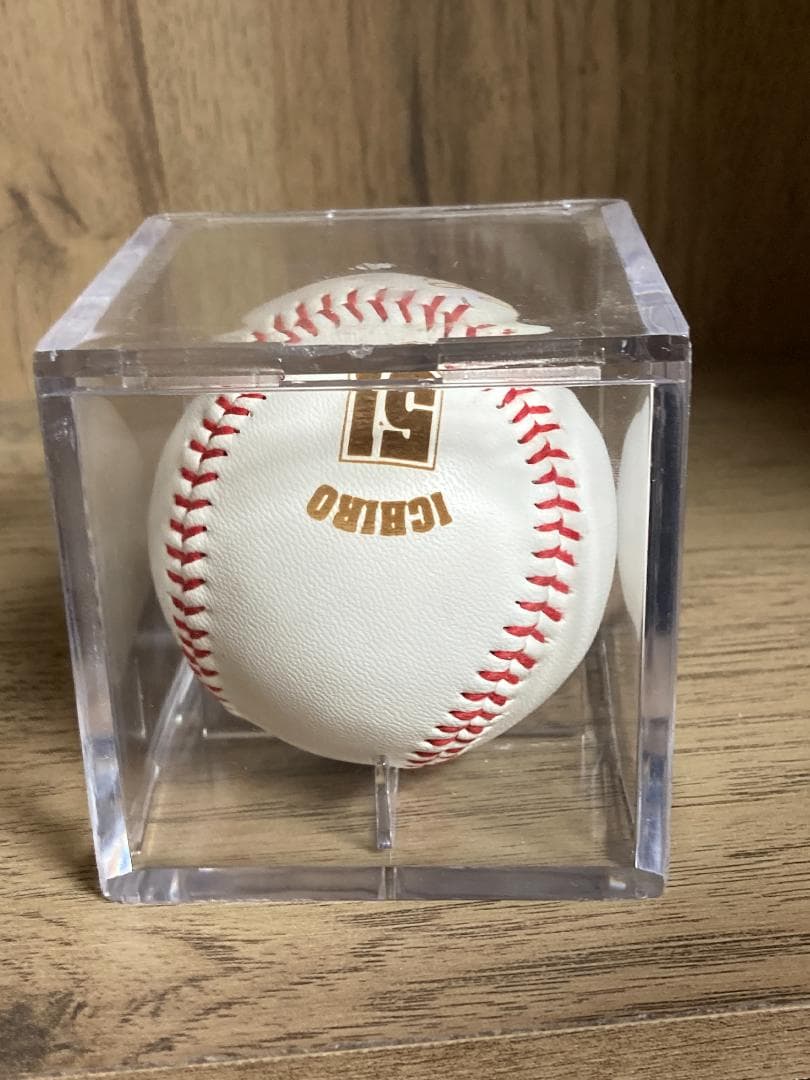 イチロー レプリカシグネチャーサインボール