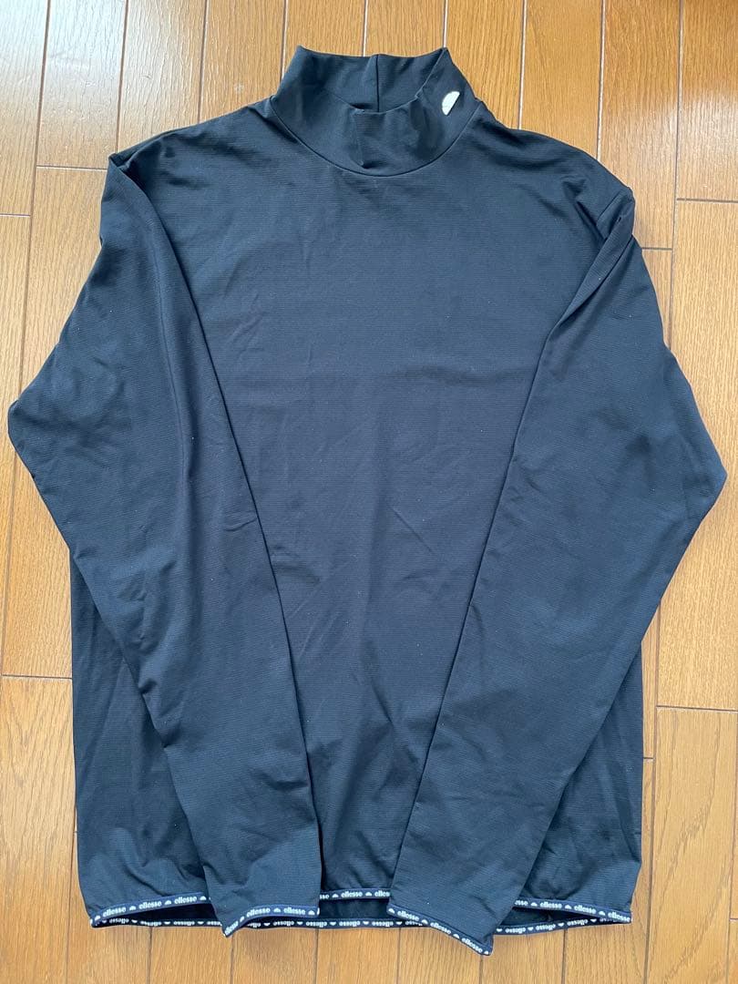 ellesse ブラック メンズ ハイネックウェア L