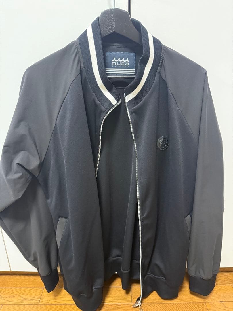 新品未使用品　muta 黒 ジップアップジャケット L セットアップ