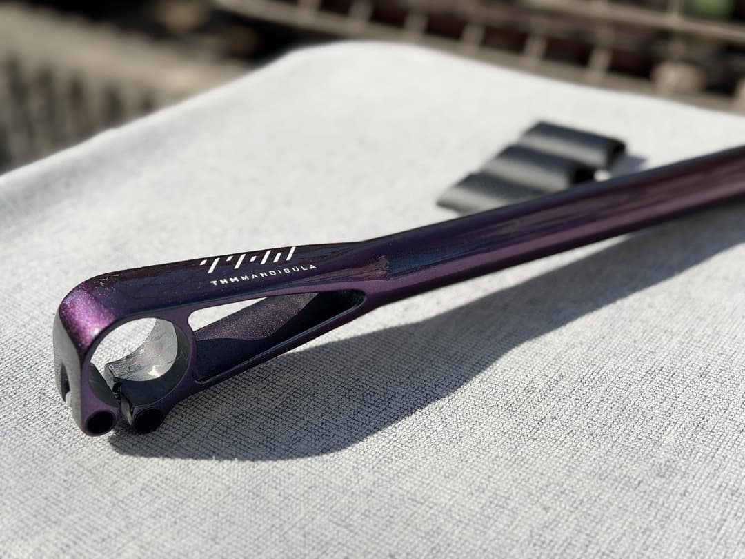 THMシートポスト オイルスリック　フルカーボン製　27.2mm