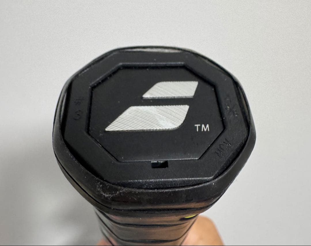 バボラ Babolat PURE AERO ピュアアエロ 100 G3