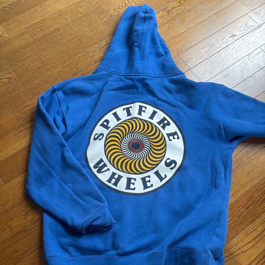 SPITFIRE WHEELS フード付きスウェット