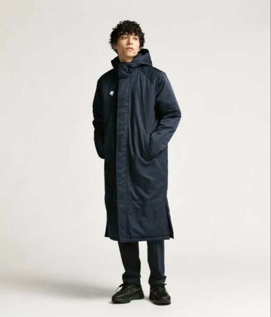 DESCENTE デサント2023年モデル 中綿 ベンチコート 黒 S