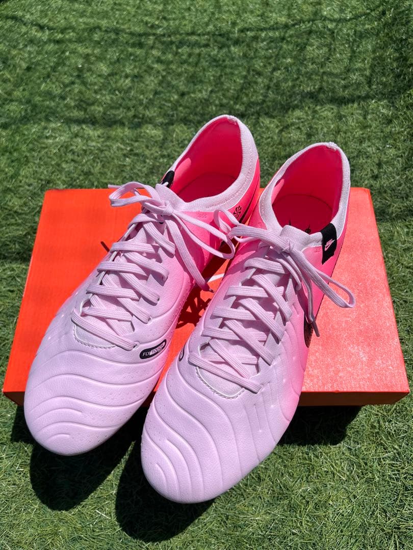 ナイキ ティエンポ レジェンド 10 プロ　HG