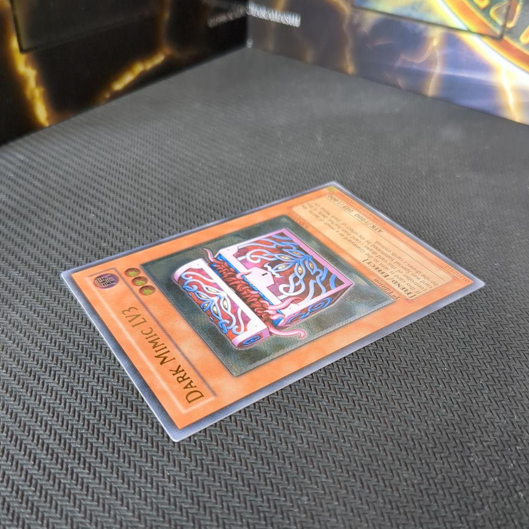 遊戯王♦️絶版旧アジア1st♦️5つ目 暗黒のミミックLV3レリーフ
